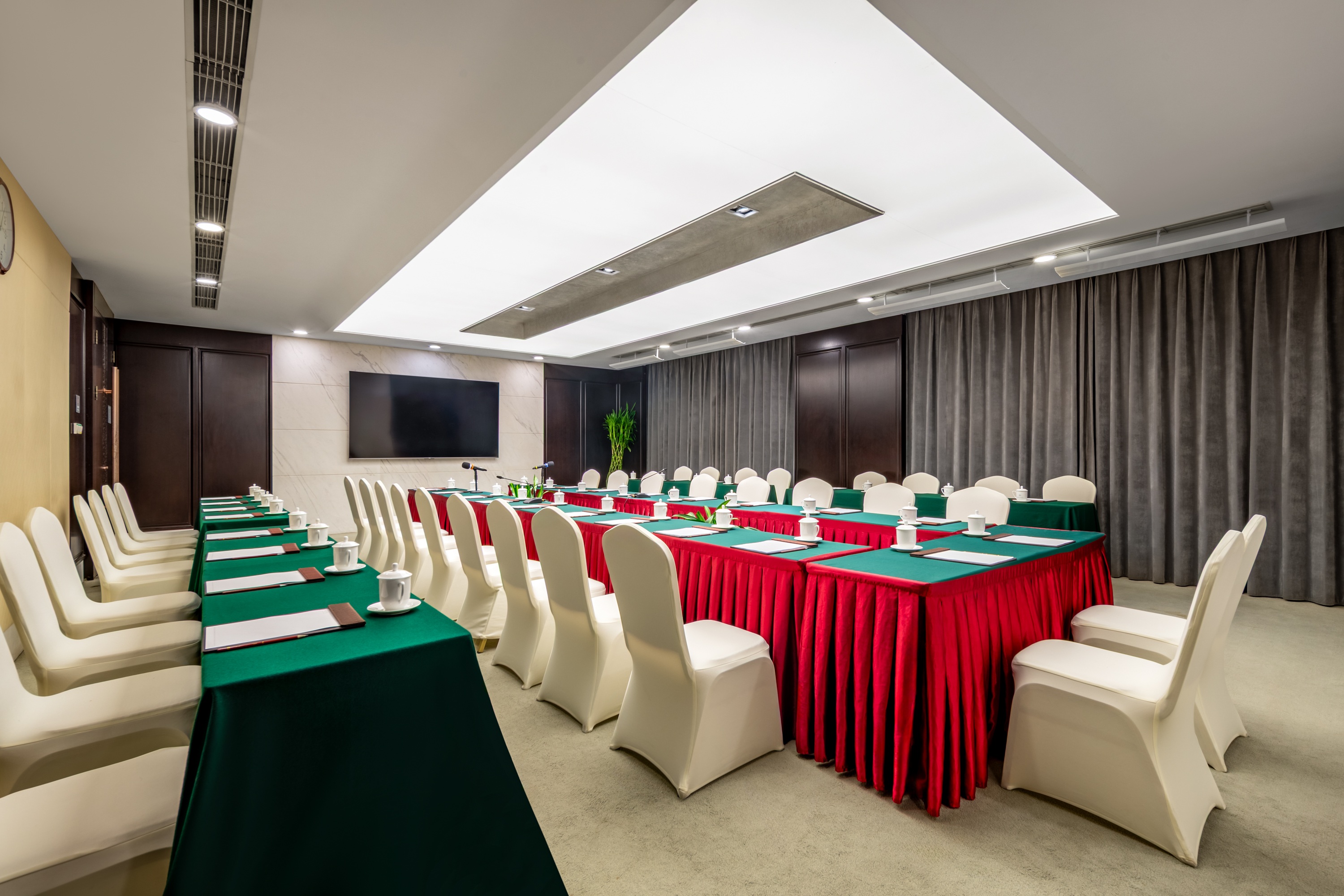 Banquets & Events