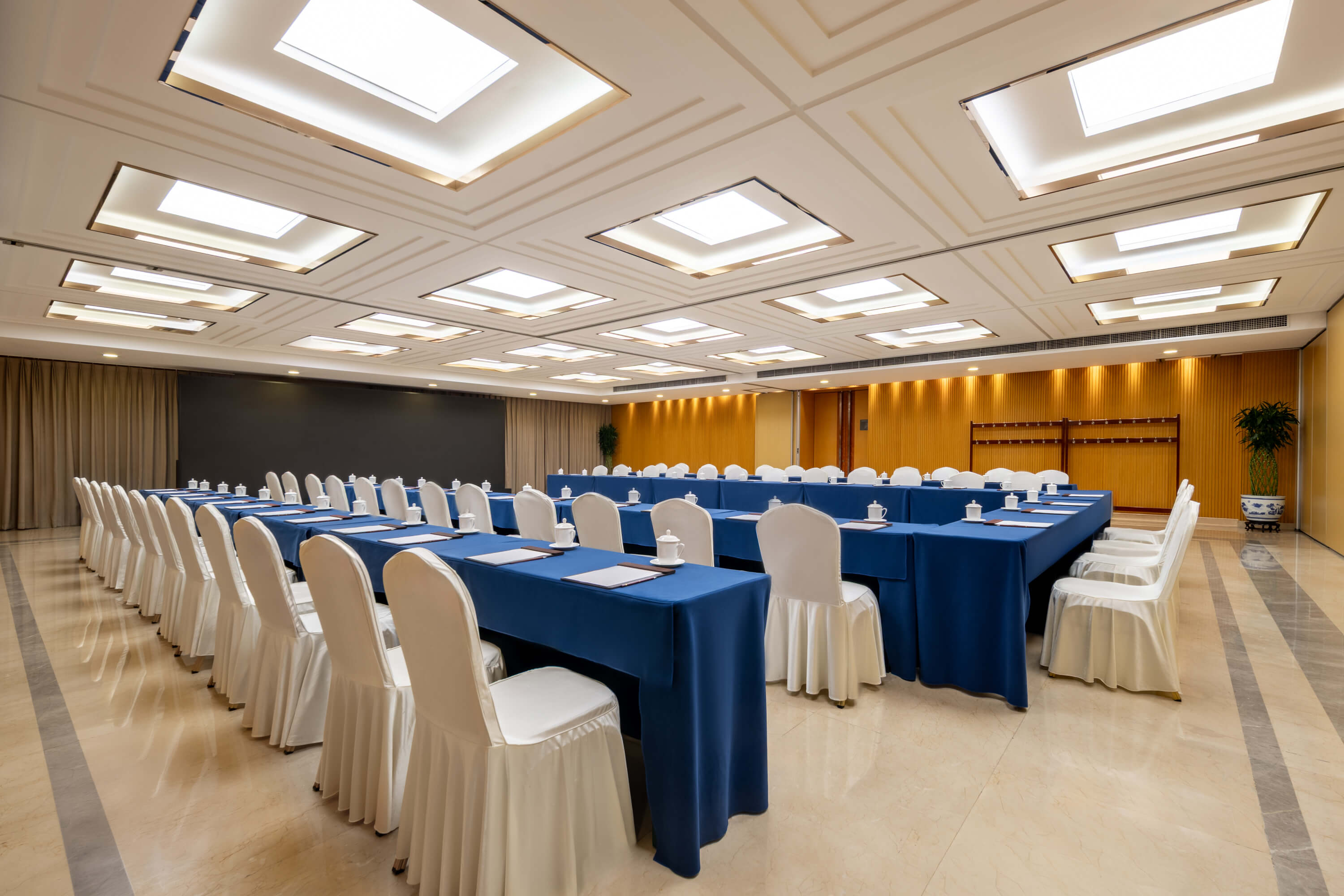 Banquets & Events